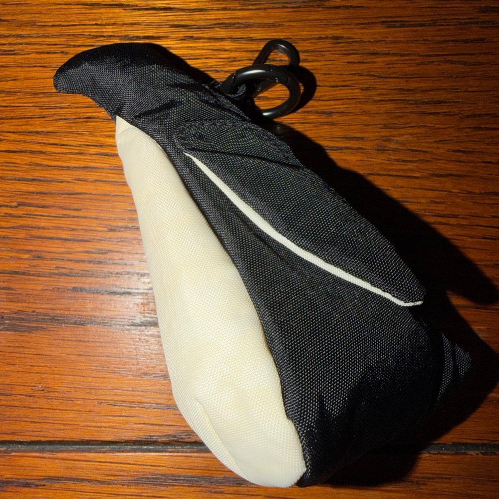 BAGGU penguin charm key ring zippered pouch